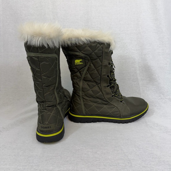 Sorel Cozy Cate Peat Moss Quilted Winter Lace-Up Boots - Picture 6 of 14